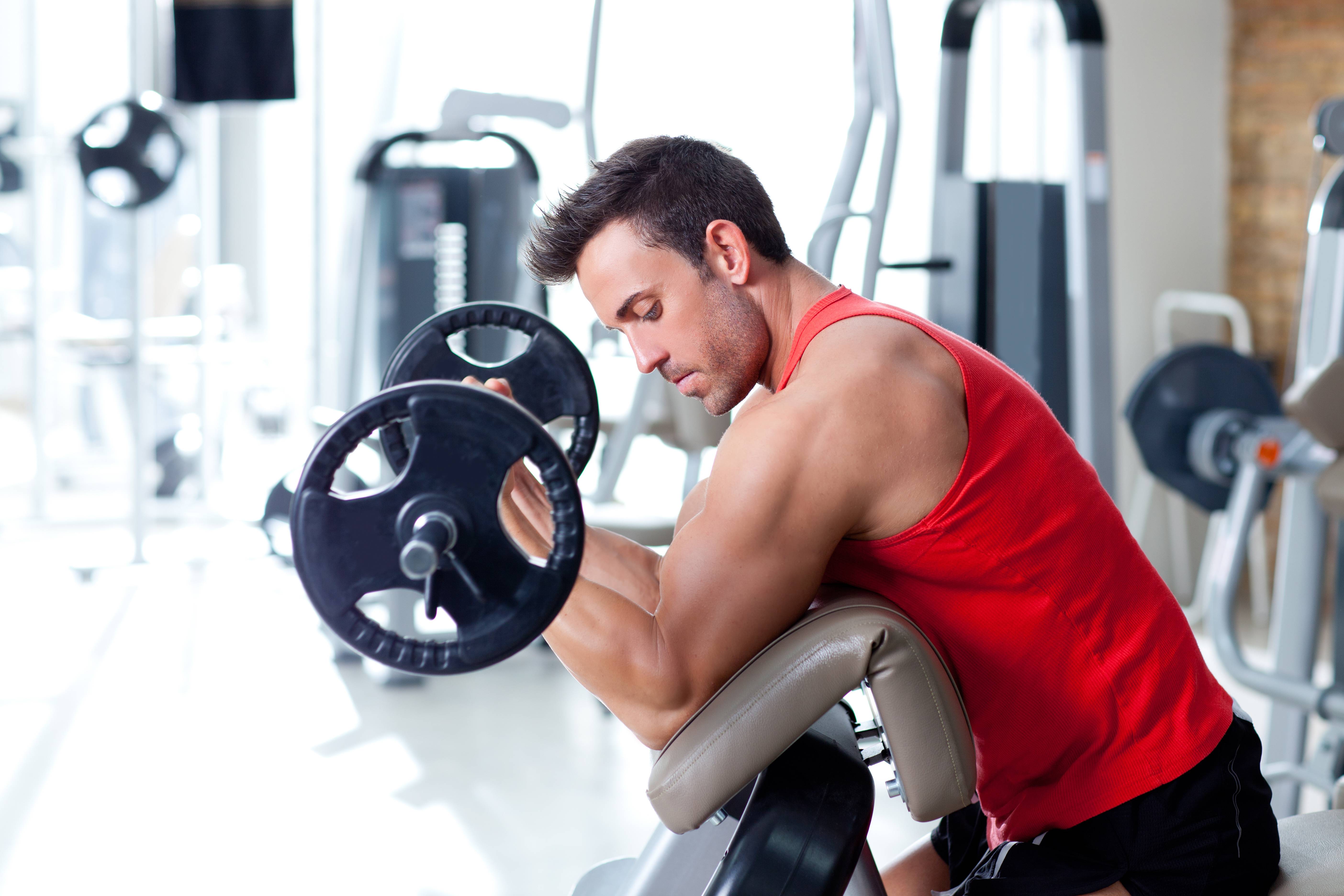 Strideza Fitness Center: Get Stronger with Our Strength Training for Men!